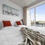 Дом отдыха Marina Lounge